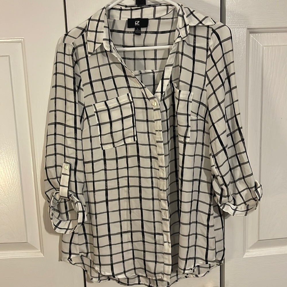 iZ Byer long sleeve women’s top